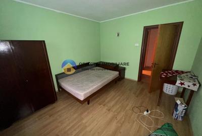 Apartament 3 camere de vanzare- Maratei/ Scoala nr.2 - 4