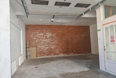 Spațiu comercial, de 80 mp, în 7 Noiembrie - 5