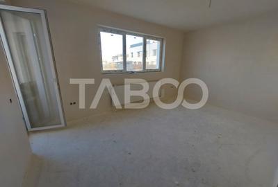 Apartament decomandat de vanzare 52mpu 2 camere 2 logii loc parcare - 4