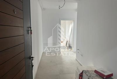 Apartament cu 2 camere decomandat ansamblu rezidential nou, Esso-Giroc - 1