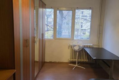 Apartament cu 4 camere decomandat în Apusului - 6
