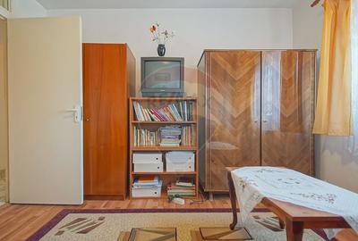 Apartament cu 3 camere decomandat, mobilat în Central - 16