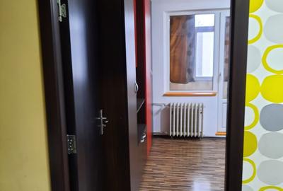 Garsonieră decomandată în Apărătorii Patriei - 11