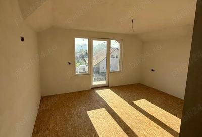 Casă cu 7 camere în Ocna Șugatag - 2