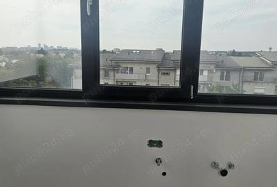 Apartament cu 4 camere decomandat în Dobroești
