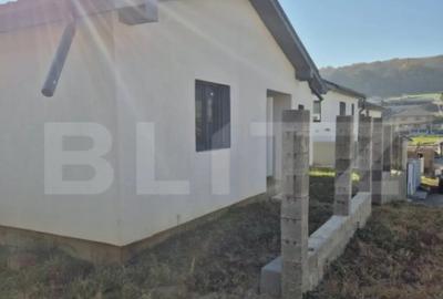 Casă cu 4 camere cu Teren 380 Mp în Sâncraiu de Mureș - 1