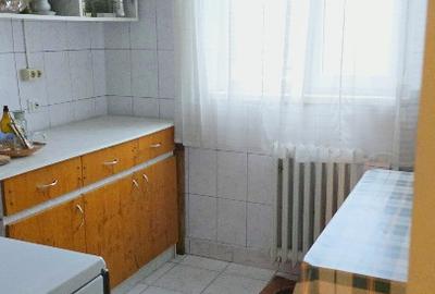 Apartament cu 2 camere decomandat în Central - 3