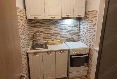 Garsonieră nedecomandată în Girocului