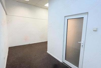 Spațiu comercial, de 60 mp, în Central - 6