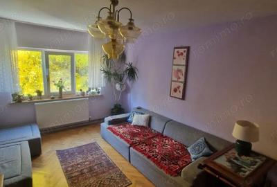 Apartament cu 3 camere decomandat în Central - 4