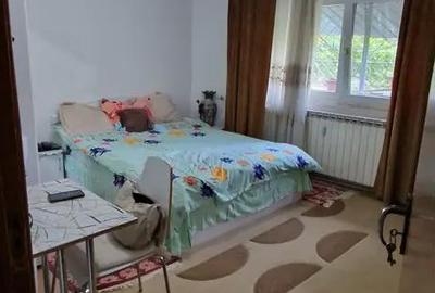Apartament cu 4 camere decomandat în Rahova - 5