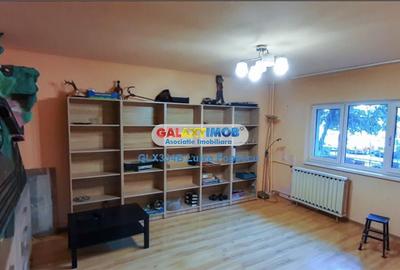 Apartament cu 3 camere decomandat, mobilat în 13 Septembrie