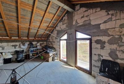 Mihailesti, vanzare vila P+M, 258mp, teren 912mp. - 4
