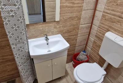 Apartament cu 3 camere decomandat în Spitalul Județean - 16