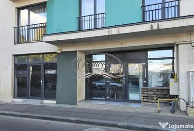 Spațiu comercial, de 96 mp, în Gară - 8