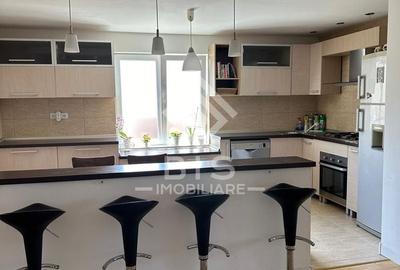 Casă cu 5 camere cu Canalizare în Central - 3