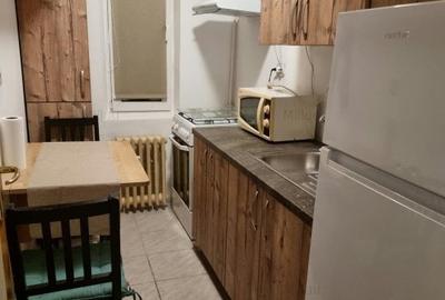 Garsoniera decomandata |  mobilata si utilata |  zona Militari - 5