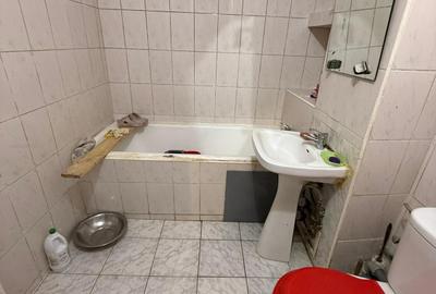 Apartament 2 camere Centru Sf Lazăr peste strada de PALAS - 8