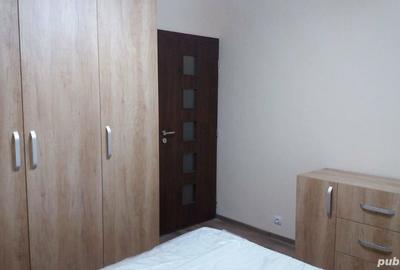 Apartament cu 3 camere decomandat în Dâmbovița - 2