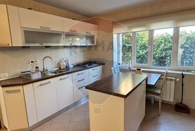 Vila deosebita de vanzare in Chitila, la 150 m de padure, in apropiere - 15