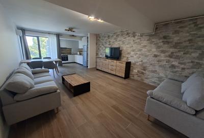 Apartament cu 3 camere decomandat în Sat Vacanță - 1