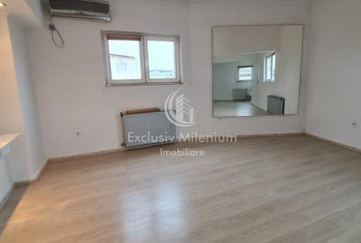 Piata Romana Spatiu de birou 190Mp Cladire 2004 - 1