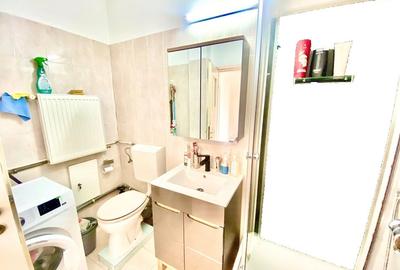 Garsoniera mobilata, utilata, etaj 4, str Razboieni - 7