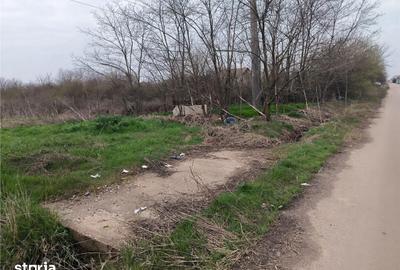 Teren de 1650 mp, în Central