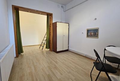 Str Lunga apartament pretabil birou/cabinet , parter stradal - 5