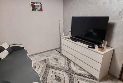 Apartament cu 2 camere în 7 Noiembrie - 8