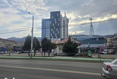 Spațiu comercial, de 58 mp, în Central - 3