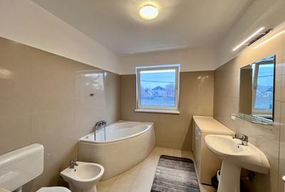 Apartament cu 4 camere in cartierul Noua langa padure - 21