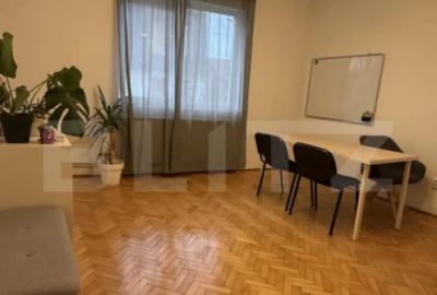 Apartament cu 2 camere decomandat în Central - 11