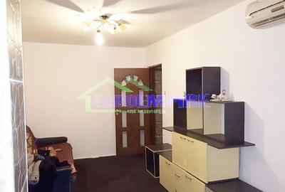Apartament cu 2 camere semidecomandat în Km 4-5