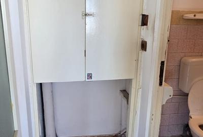 Apartament cu 3 camere semidecomandat în Central - 11