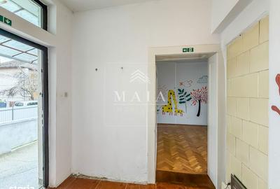 Spațiu comercial, de 65 mp, în Sub Arini - 10