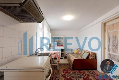 Casa de vanzare Buhu?i, Str. Orbic - 12