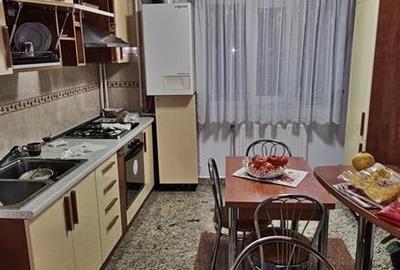 Apartament cu 2 camere semidecomandat, mobilat în Răcădău