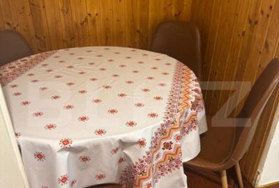 Apartament 3 camere, 96 mp, zona Micro 16 - 1