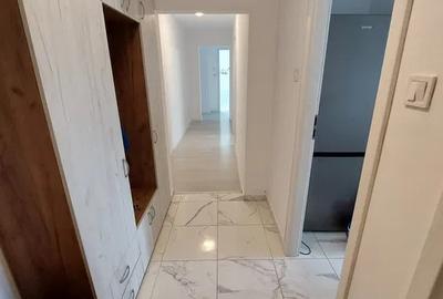 Apartament 3 Camere /4 minute  Metrou Favorit / 80 mp / AC - 6