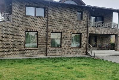 Casă individuală cu 7 camere cu Canalizare în Făget - 1