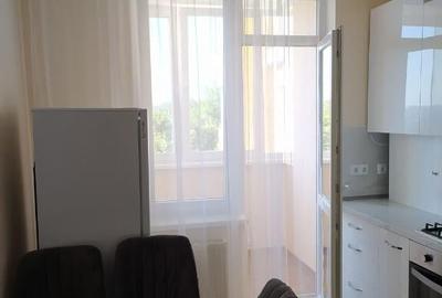 Apartament o camera zona Aeroport - 4