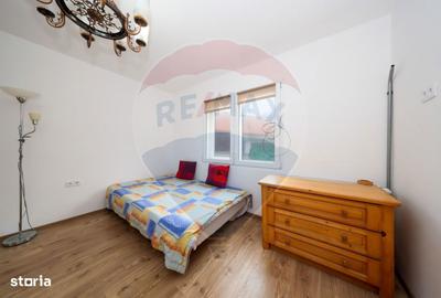 Casă cu 3 camere cu Teren 65 Mp în Schei - 3