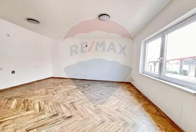 Casă cu 3 camere cu Teren 2000 Mp în Oncea - 11