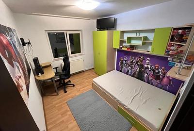 Apartament cu 3 camere decomandat, mobilat în Zimbru - 2