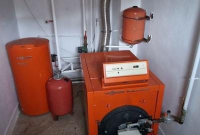 Coiciu, o vila construita pe cadre de beton, bine compartimentata. - 27