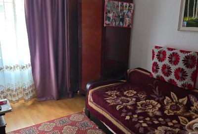 Apartament cu 4 camere decomandat, mobilat în 5 Călărasi - 3