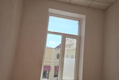 Casă individuală cu 5 camere cu Canalizare în Gara de Nord - 18