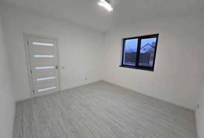 Casă individuală cu 3 camere cu Canalizare în Codlea - 7