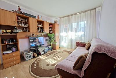 Apartament cu 2 camere semidecomandat în Cornișa - 2